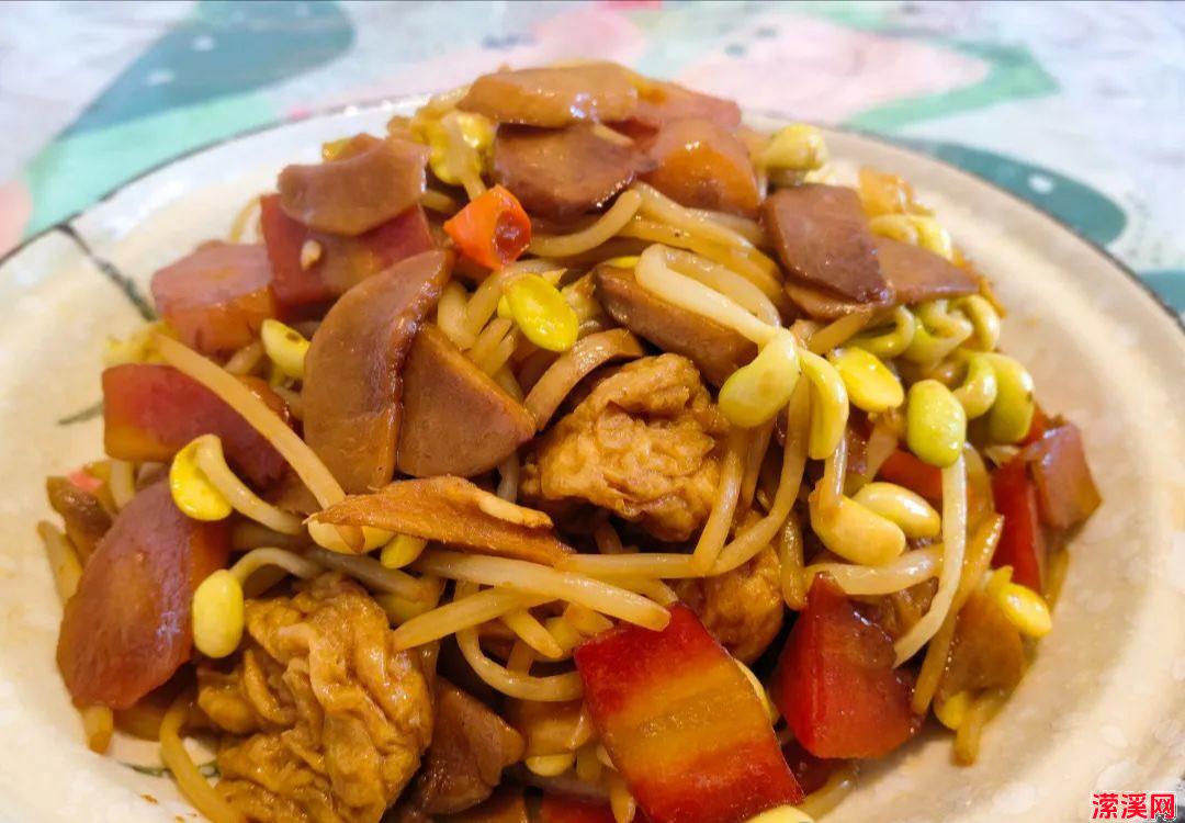 黄豆芽这样炒巨好吃！一起来看看。