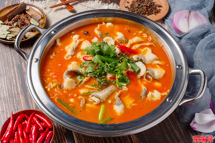 贵州酸汤鱼的做法大全，光汤汁就能下三碗白饭的酸汤鱼