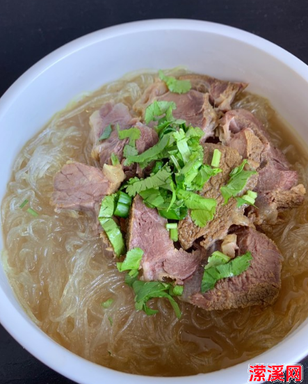 详细阅读:牛肉粉丝汤的最正宗做法,教你牛肉粉丝汤的家常做法 牛肉粉丝汤的最正宗做法,教你牛肉粉丝汤的家常做法