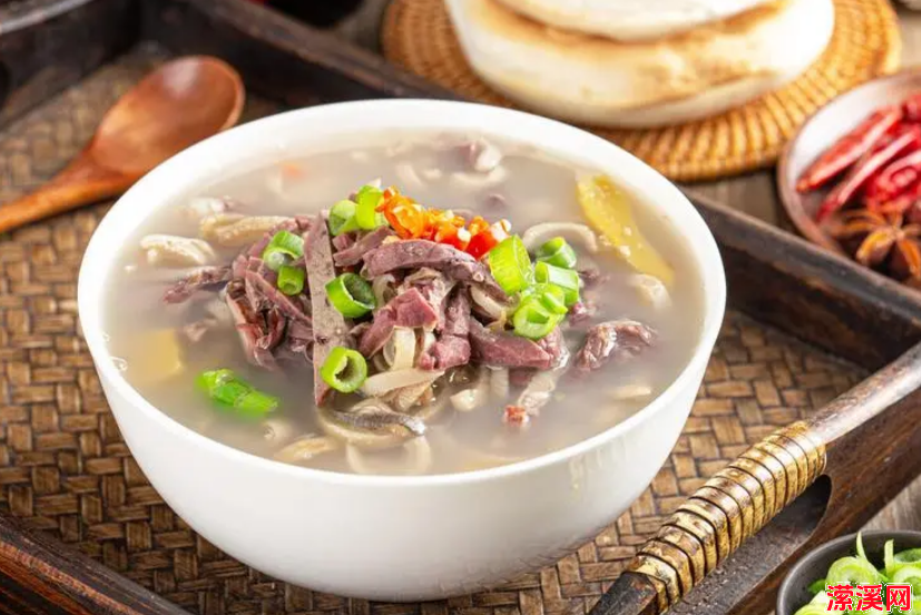 详细阅读:牛杂汤怎么做最好喝,牛杂汤怎么做到味道香醇 牛杂汤怎么做最好喝,牛杂汤怎么做到味道香醇