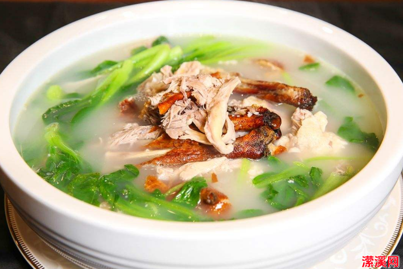 详细阅读:鸭架汤怎么炖好喝,大厨教您做一锅美味的鸭架汤 鸭架汤怎么炖好喝,大厨教您做一锅美味的鸭架汤