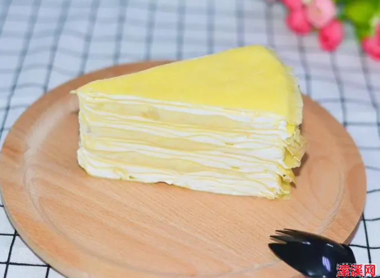 详细阅读:榴莲千层蛋糕的做法,榴莲千层蛋糕怎么做饼皮松软 榴莲千层蛋糕的做法,榴莲千层蛋糕怎么做饼皮松软
