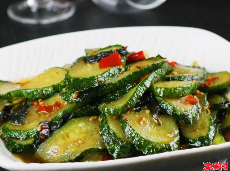 详细阅读:立夏3菜不上桌,安康福气不进门,3菜指啥?不忘传统平安入夏 立夏3菜不上桌,安康福气不进门,3菜指啥?不忘传统平安入夏