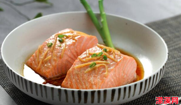 详细阅读:6道营养蒸菜,吃起来清爽解腻还无油烟 6道营养蒸菜,吃起来清爽解腻还无油烟