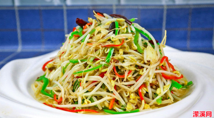 饭店炒绿豆芽为啥那么好吃？原来多做这1步