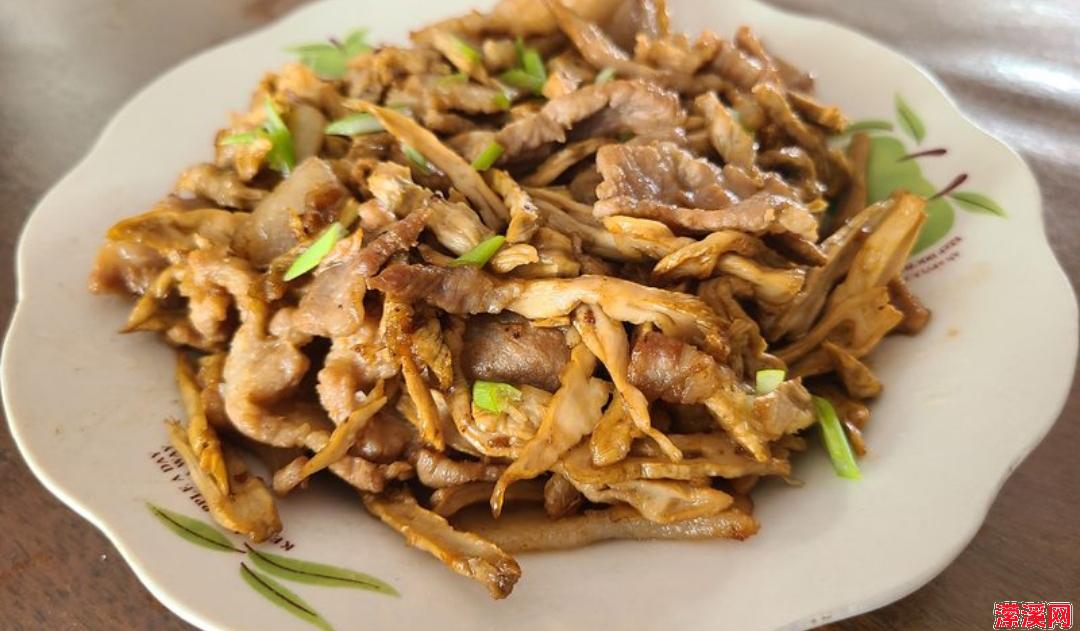 鲜嫩笋子炒梅花肉，家常美味一锅出