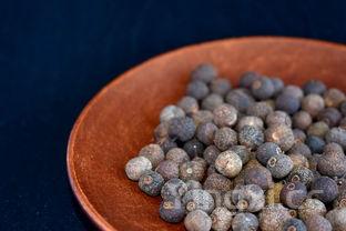 五香卤肉的做法及配料窍门,五香卤肉百科