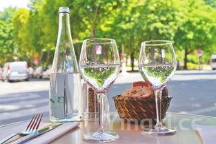 家庭自酿白酒销售能挣钱吗?背后真相你知道多少