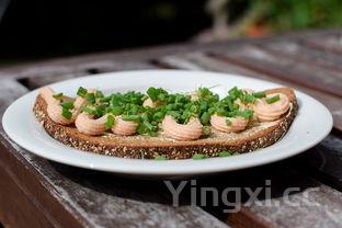 探寻白酒空瓶之美:怎样的模样能让人眼前一亮