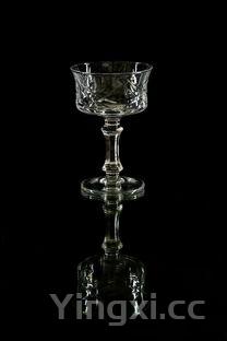 八杯白酒究竟是何种酒类,引发好奇与探寻欲望