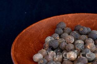 五香卤肉的做法及配料窍门,五香卤肉百科