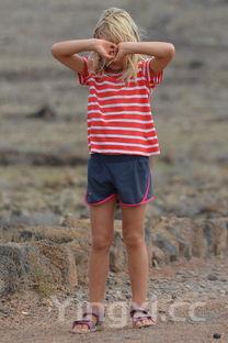 白酒能洗毛笔吗?探究其对毛笔清洁与保养的影响