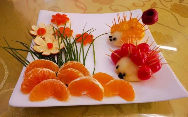 三四种水果拼盘,三四种水果拼盘夏天的水果