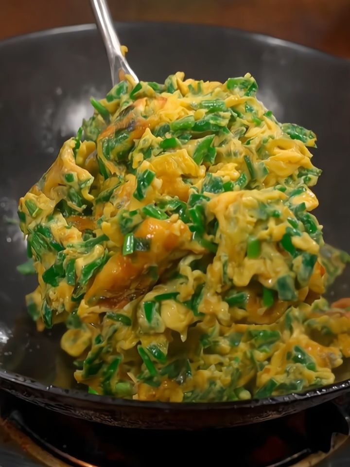 韭菜炒鸡蛋怎么炒好吃视频,韭菜炒鸡蛋怎么做好吃